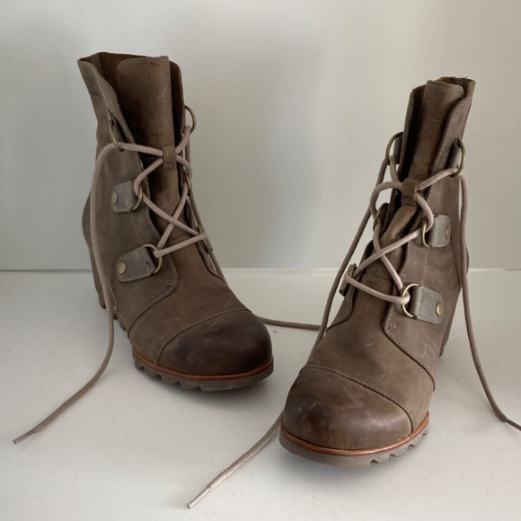 Sorel Women Joan of Arctic Boots Leather Hidden Wedge Lace-Up Round Toe 8 NWOB - Picture 2 of 16